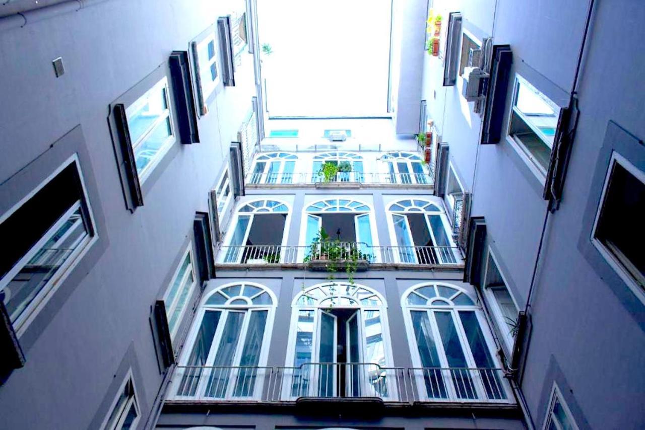 Hotel Around Toledo Neapel Exterior foto