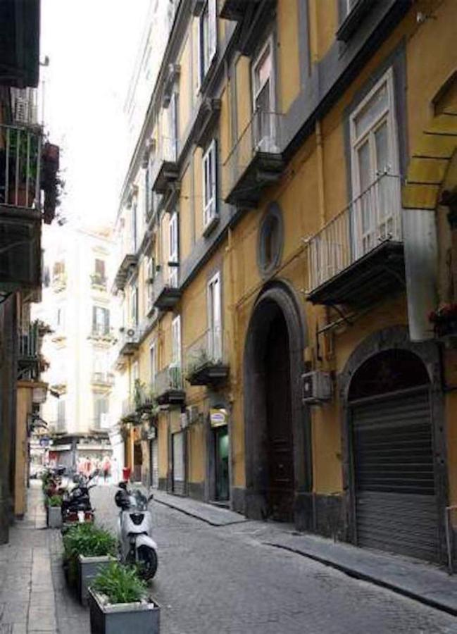 Hotel Around Toledo Neapel Exterior foto